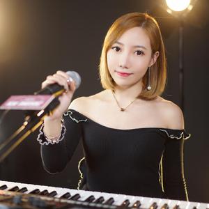 杨幂张开腿让我❌了一天
